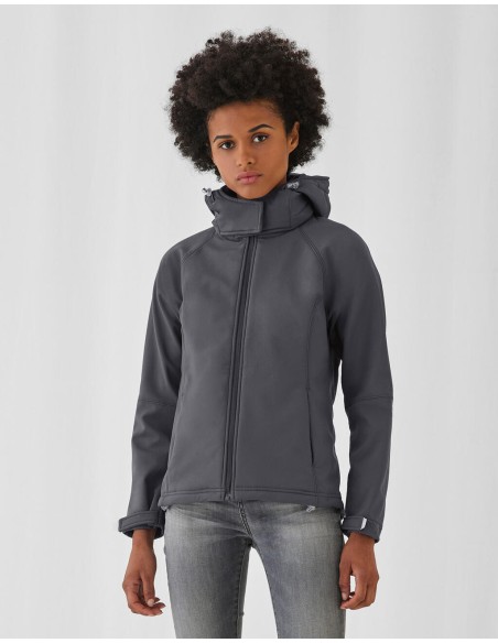 BetC-JW937-Womens Hooded Softshell