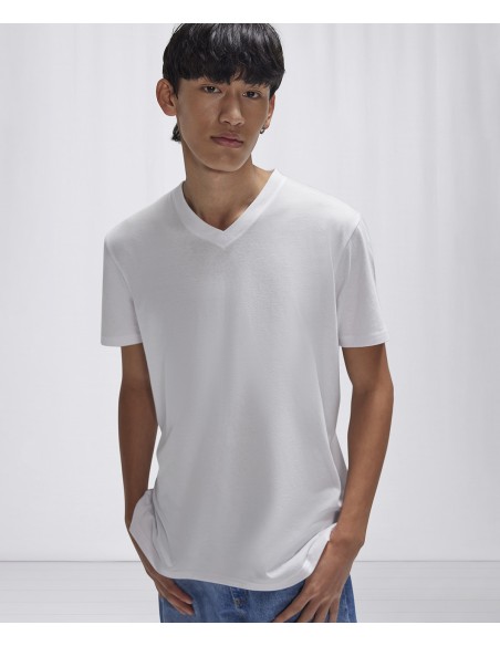 BetC-TU008-E150 V T-Shirt