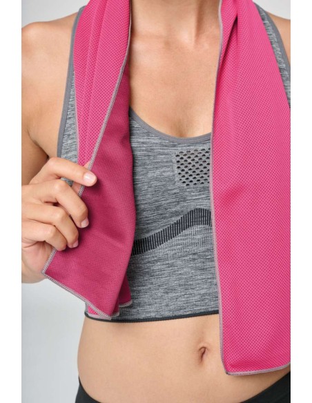 PRO-PA578-REFRESHING SPORTS TOWEL