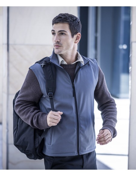 REG-TRA820-Classic Softshell Bodywarmer