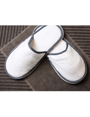 THO-T1-Slipper-Slippers