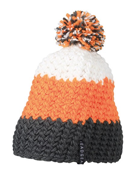 M-MB7940-Crocheted Cap With Pompon